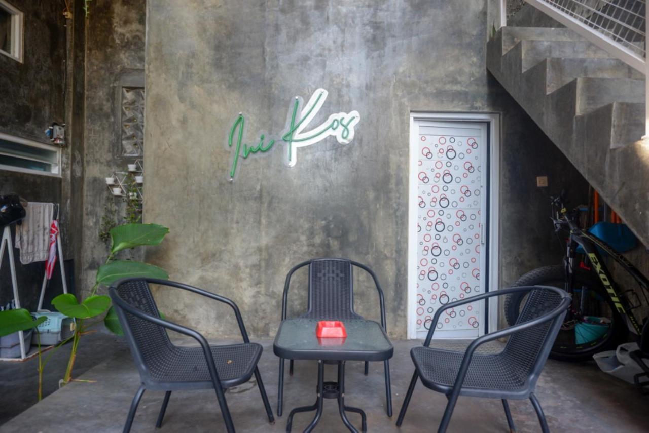 Reddoorz Near Jumbo Mall Sragen エクステリア 写真